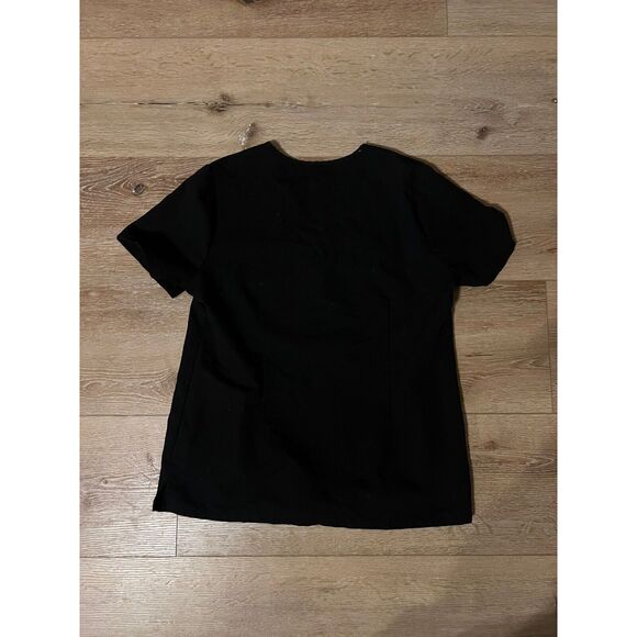 Figs Womens Medium Catarina One Pocket Scrub Top Black Technical Collection - Picture 2 of 3